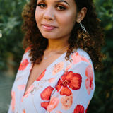 Torrance, California college student home for winter break hoping to walk your pets and babysit them!