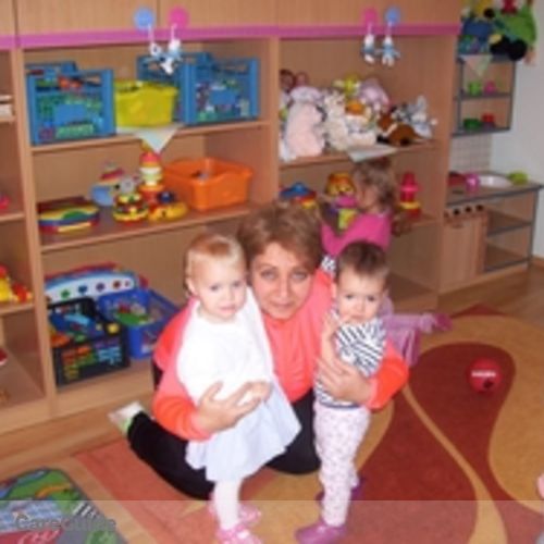 Canadian Nanny Provider Eniko Horvath's Profile Picture