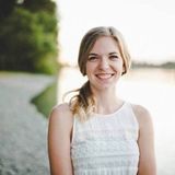 Experienced and Engaging Nanny for Hire