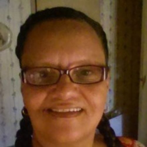 Elder Care Provider Crystal H's Profile Picture