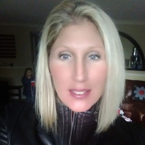 Housekeeper Provider Kelley M's Profile Picture