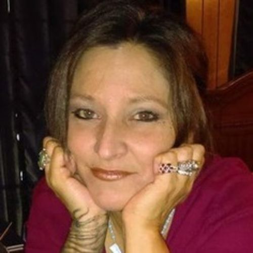 House Sitter Provider Glory Briggs's Profile Picture