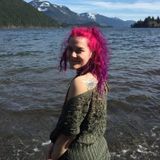 For Hire: Super artsy energetic and happy care provider in Sechelt, British Columbia