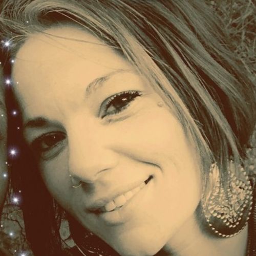Housekeeper Provider Leeanna E's Profile Picture