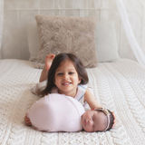 Full time nanny needed in Toronto for 2 girls (4 year old and 9 month old)
