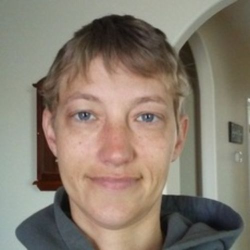 Pet Care Provider Laurel C's Profile Picture