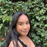My name is Serena Timmons. I am responsible, mature and outgoing. I am very flexible with time.