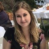 Empathetic, nurturing young nanny in the Burnaby/New West area.