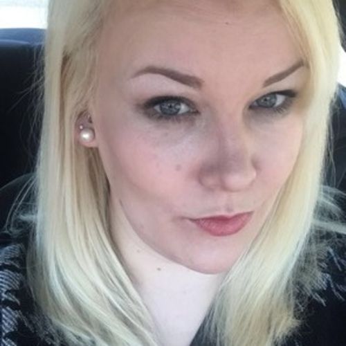 Pet Care Provider Amanda D's Profile Picture