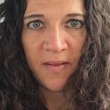 Teacher seeking a child care job