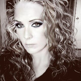 Hi my name is Shannon and I've been a home cleaner for five years. I clean small and large homes.