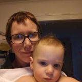 Loyal and trustworthy mother and wife searching for long or short-term house or pet sitting job