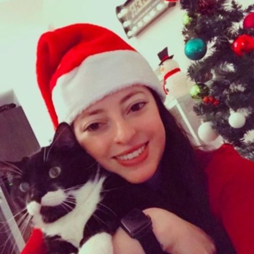 Pet Care Provider Mayra A's Profile Picture