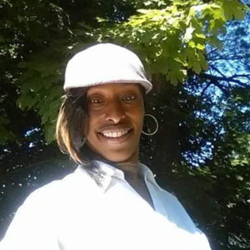 Housekeeper Provider Dorna M's Profile Picture
