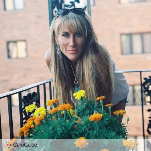 Pet Care Provider Robyn F's Profile Picture