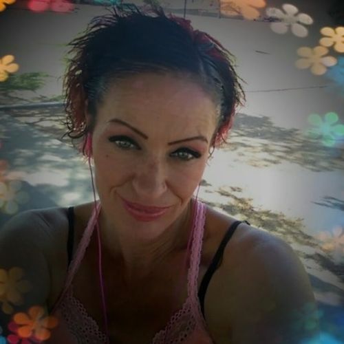 Housekeeper Provider Kolette Shively's Profile Picture